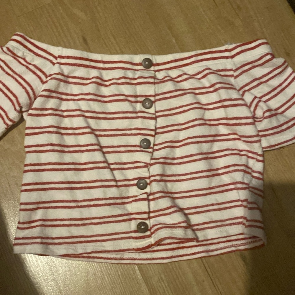 size small off the shoulder red and white striped
